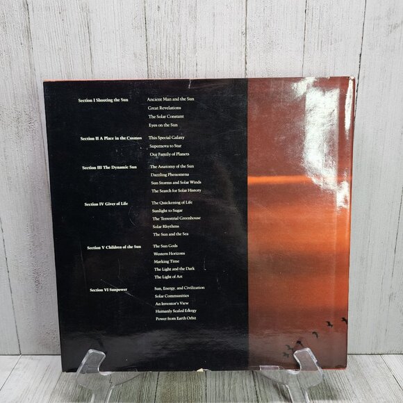 Fire Of Life: The Smithsonian Book Of The Sun 1981 Hardcover Vintage - Picture 2 of 7